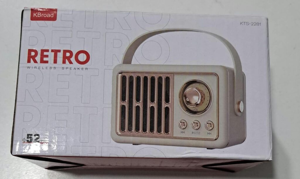 PARLANTE BT CON RADIO FM RETRO VINTAGE 13CM*7CM*8CM
